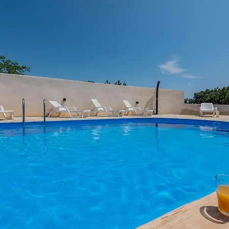 Holiday home 3 Bedroom Stunning In Gornje Rastane Donje Rastane