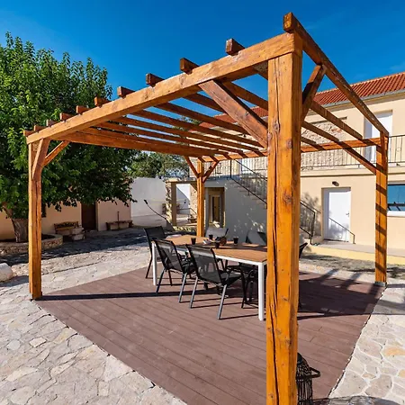 Ferienhaus 3 Bedroom Stunning In Gornje Rastane Donje Rastane